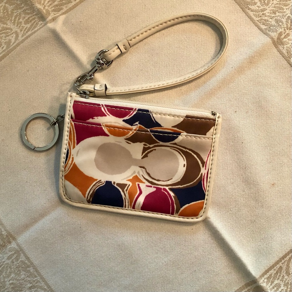 Coach Skinny ID